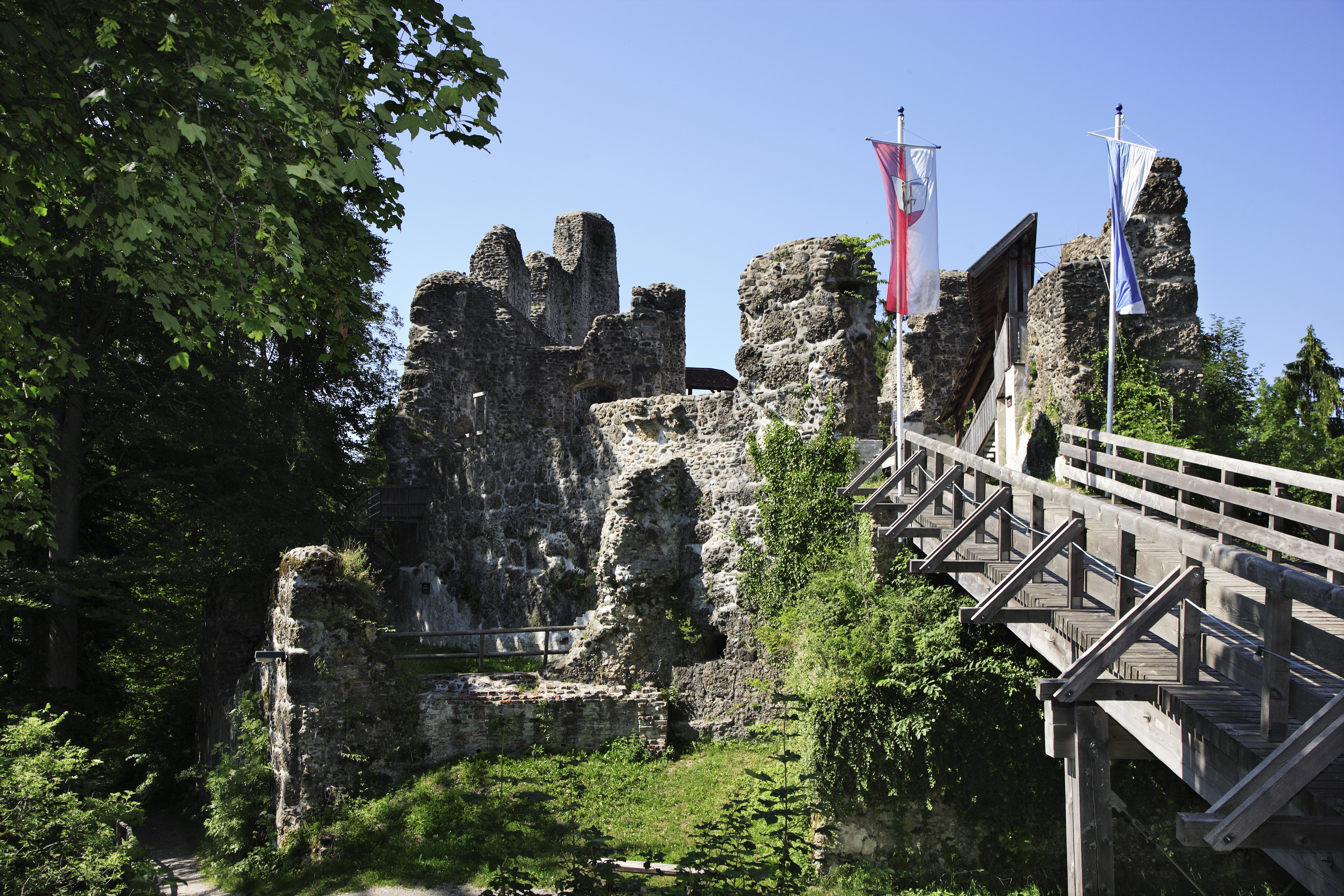 Hotels und Ferienwohnungen im Oberallgäu - Burgfest auf der Alttrauchburg in Weitnau / Kleinweiler im Allgäu - Burgfest auf der Alttrauchburg in Weitnau / Kleinweiler