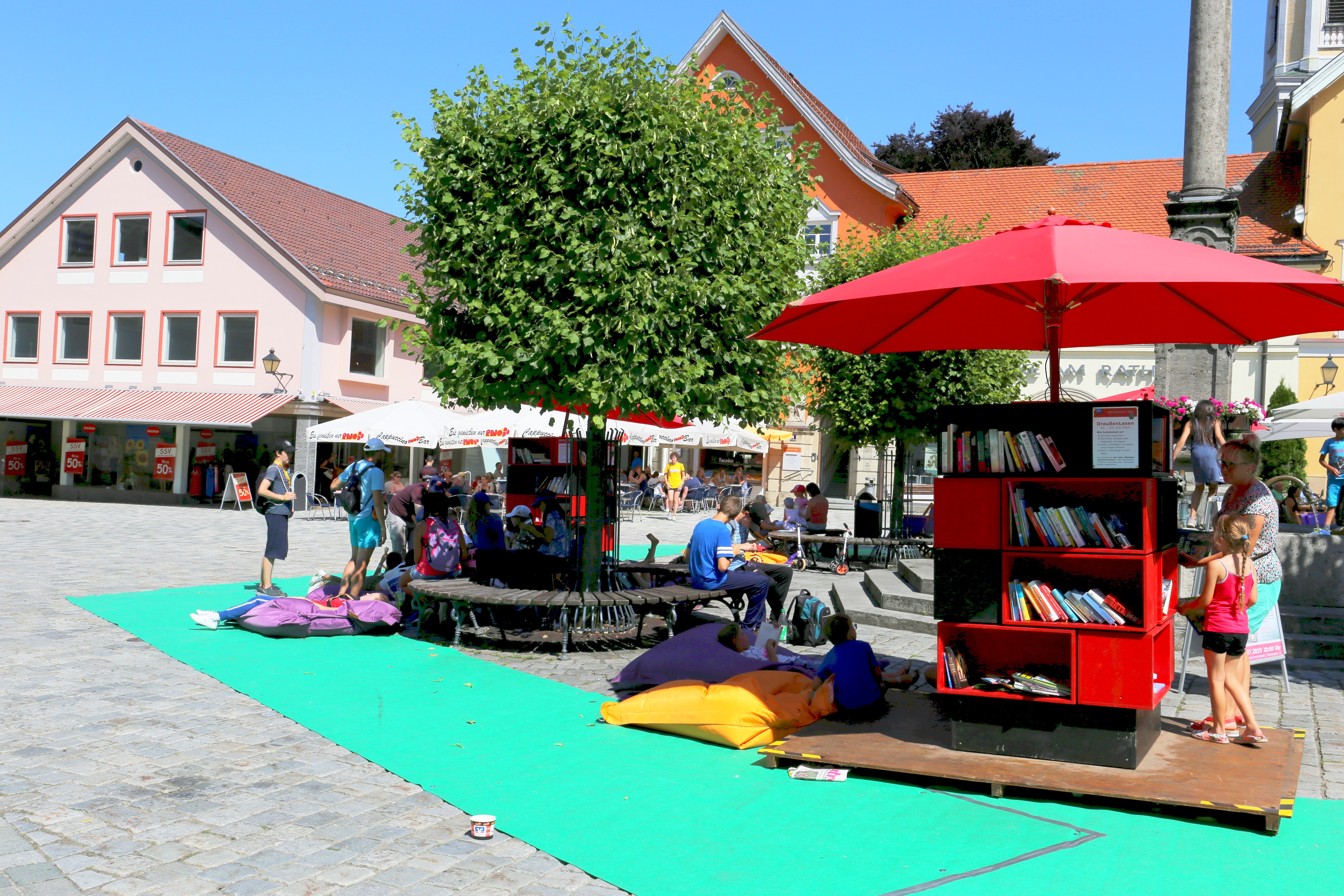 Hotels und Ferienwohnungen im Oberallgäu - Kinder & Familie: Kinder sind willkommen - Draußen Lesen im Juli 2026 in Immenstadt - Draußen Lesen im Juli 2026 in Immenstadt