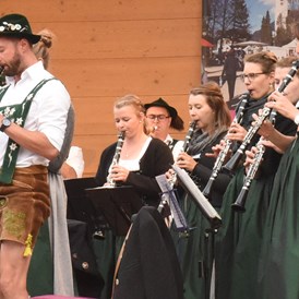 Veranstaltungen im Oberallgäu: Eine Stunde voller Musik mit der Musikkapelle Oberstdorf - Ein Abend voller Musik mit der Musikkapelle Oberstdorf