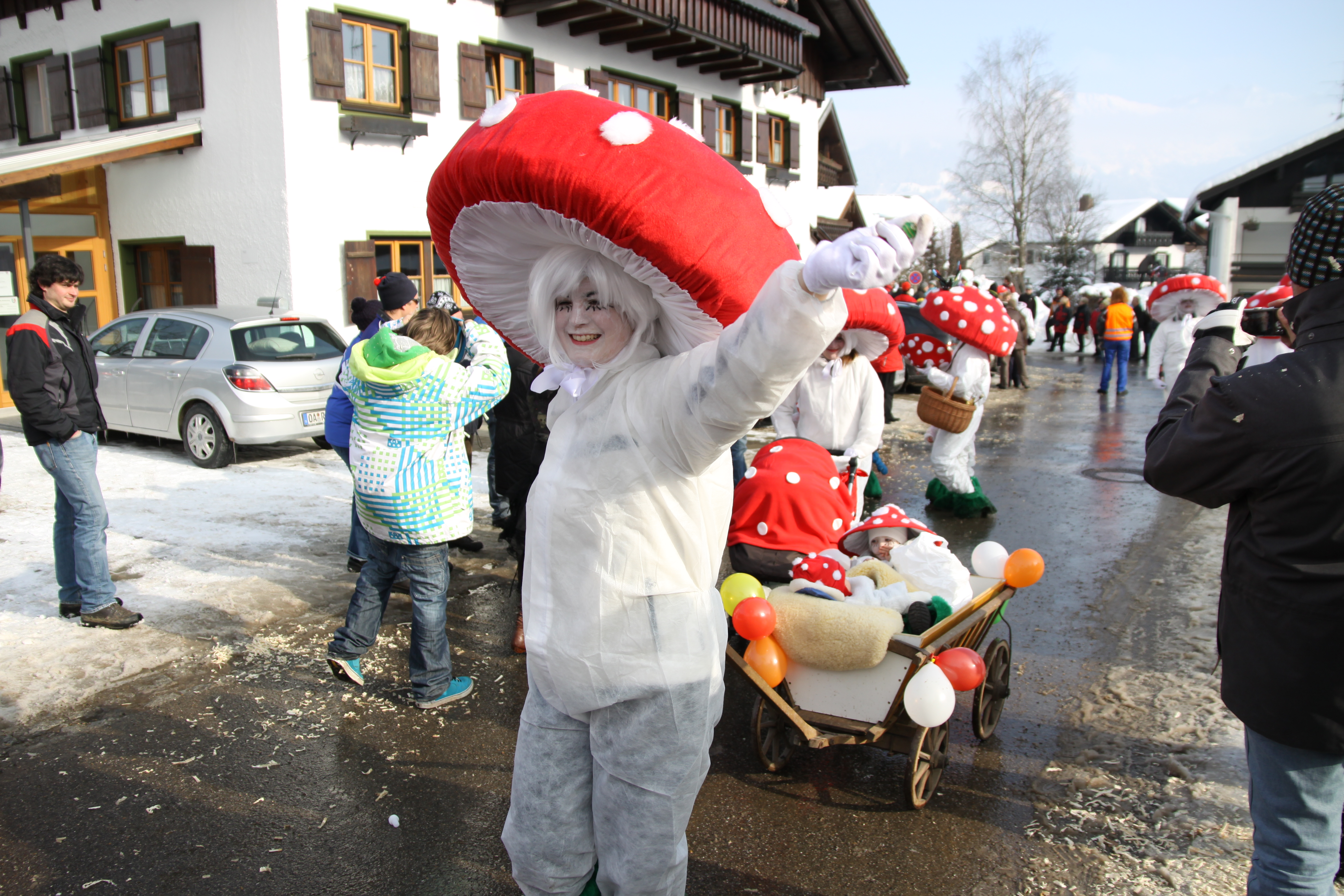 Veranstaltungen im Oberallgäu: Bolsterlanger Faschingsumzug - Faschingsumzug durch Bolsterlang
