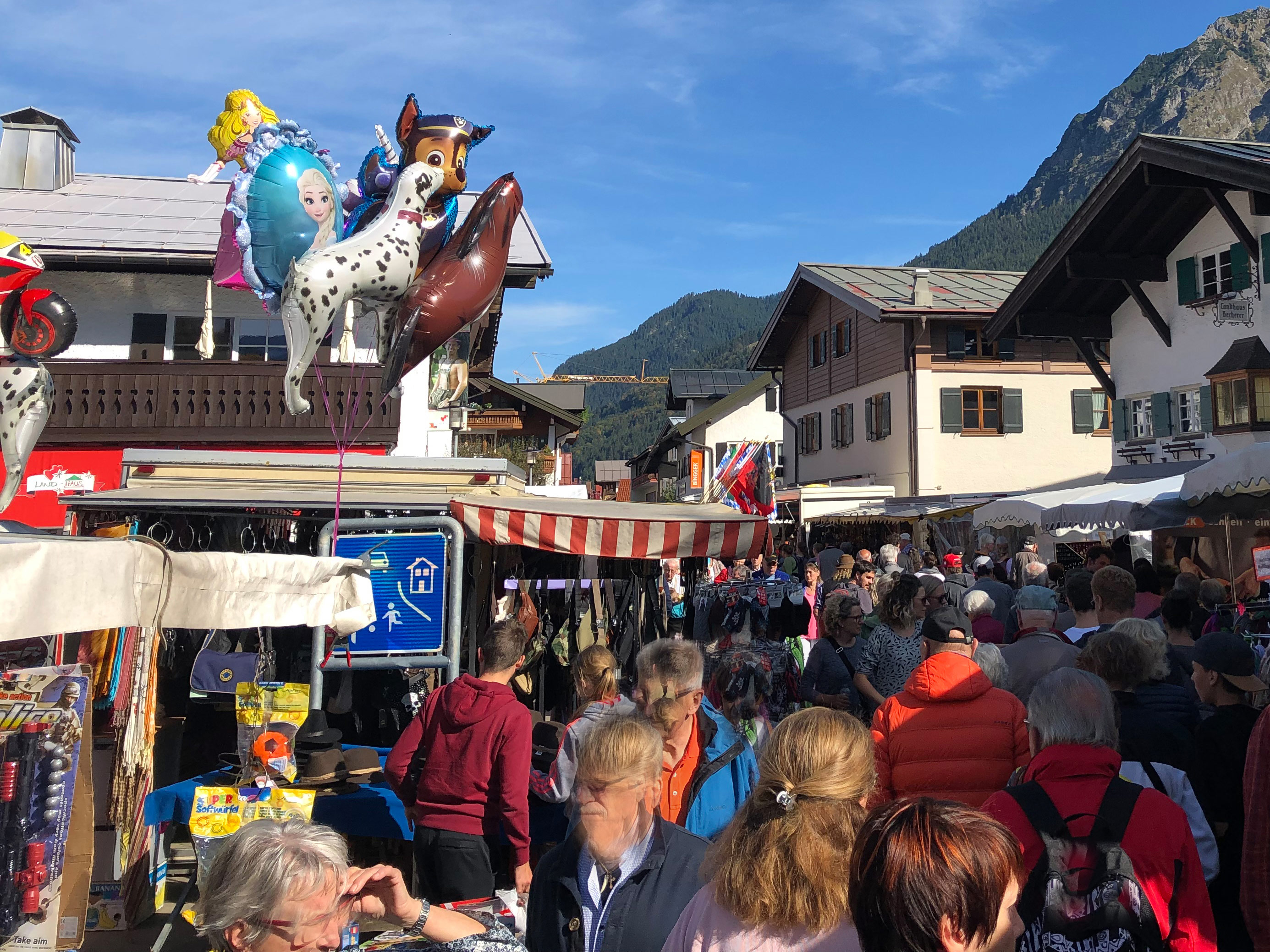 Hotels und Ferienwohnungen im Oberallgäu - Wetter: bei jedem Wetter - Der Gallusmarkt / Krämermarkt in Oberstdorf - Gallusmarkt in Oberstdorf am 10.10.2026