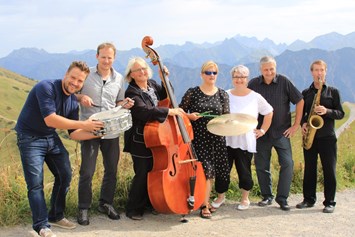 veranstaltung: Gottesdienst und Konzert mit Hammel Jazzband