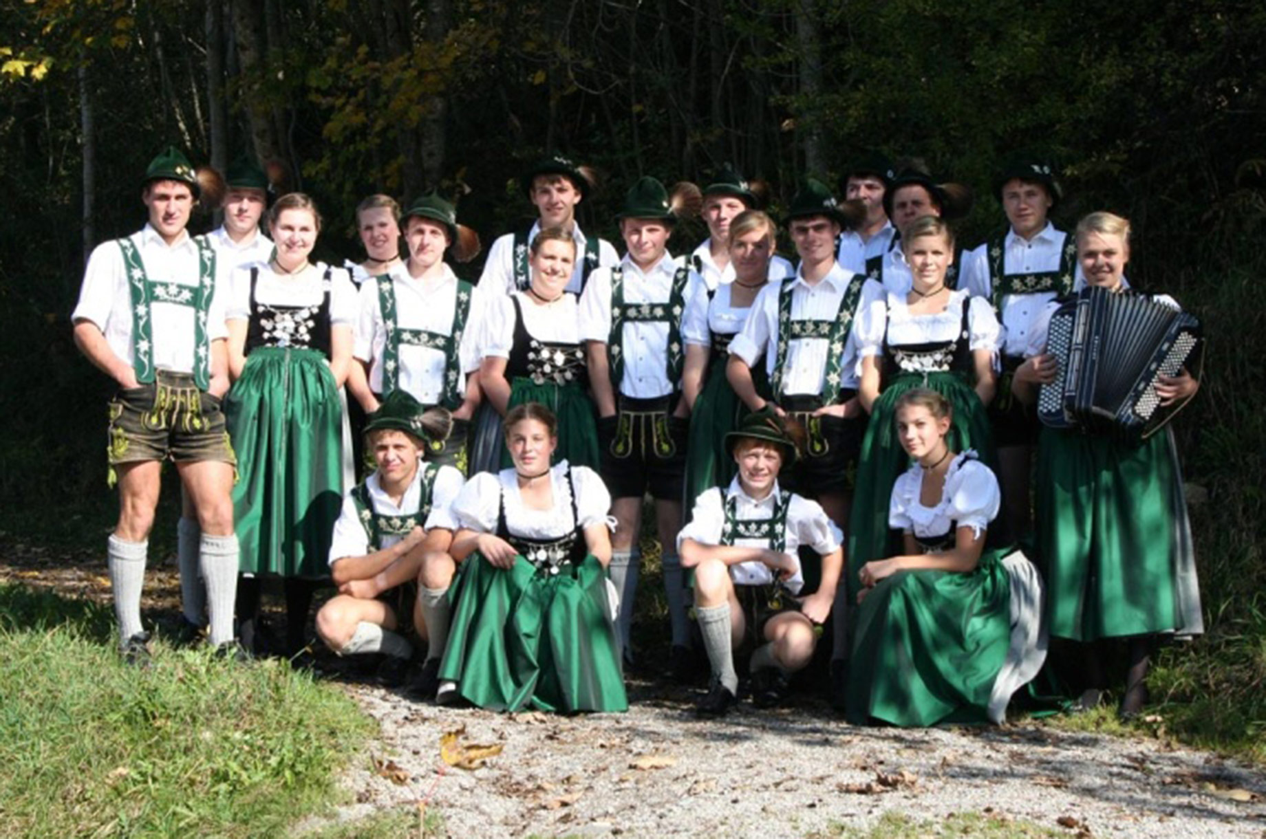 Veranstaltungen im Oberallgäu: Heerbschtball des Trachtenvereins Oberstdorf - Alpenball des Trachtenvereins Oberstdorf