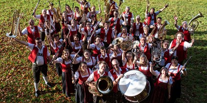 Hotels und Ferienwohnungen im Oberallgäu - Herbstkonzert der Musikkapelle Fischen - Herbstkonzert 2024 der Musikkapelle Fischen