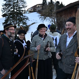 Veranstaltungen im Oberallgäu: Historisches Skirennen in Fischen im Allgäu - Historisches Skirennen 2023 am Stinesser in Fischen