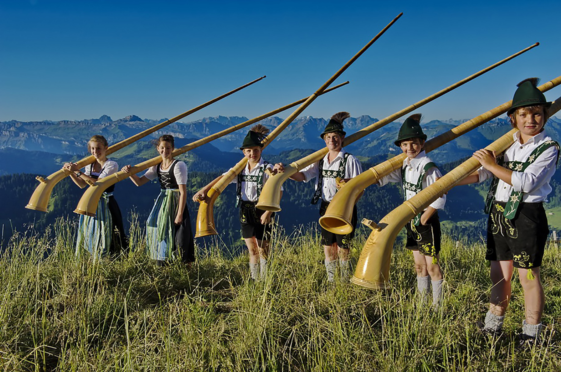 Hotels und Ferienwohnungen im Oberallgäu - Parken & Anreise: Anreise mit ÖPNV möglich - Hochgratbahn - Sonnenaufgangsfahrt mit Bergmesse - Hochgratbahn - Sonnenaufgangsfahrt mit Bergmesse