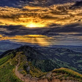 Veranstaltungen im Oberallgäu: Hochgrat - Sonnenuntergang + Berggottesdienst *