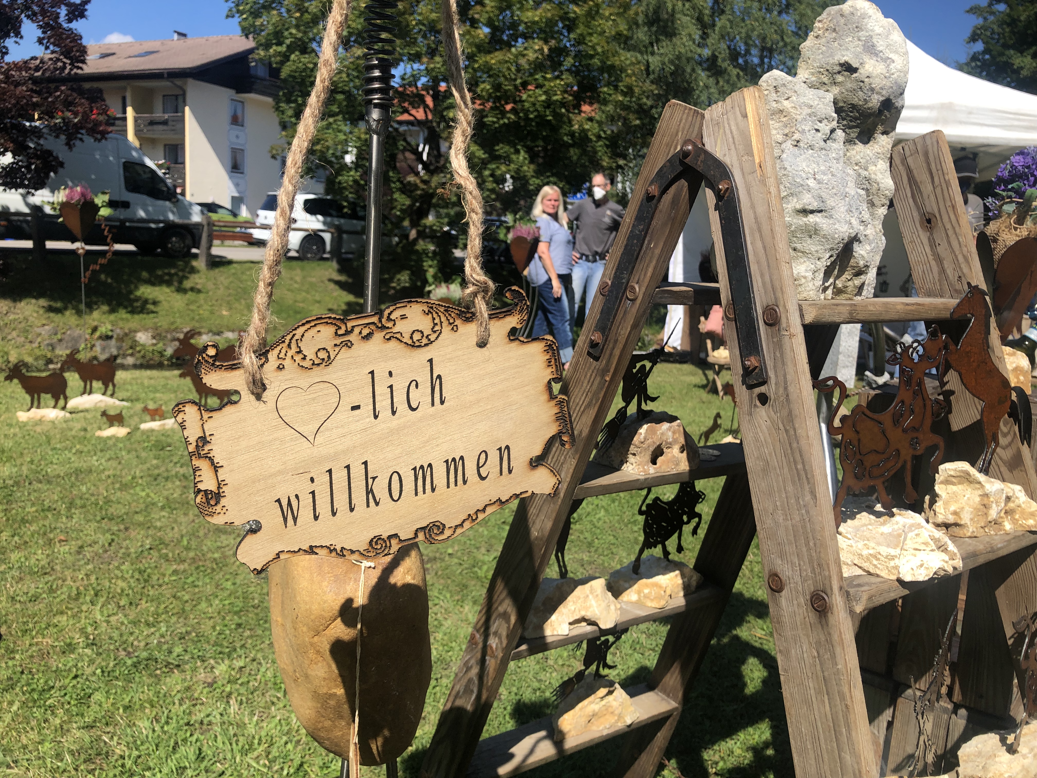 Hotels und Ferienwohnungen im Oberallgäu - Kinder & Familie: Kinderspielplatz - Handwerker- und Käsemarkt in Fischen im Allgäu - Käse- und Handwerkermarkt 2026 in Fischen