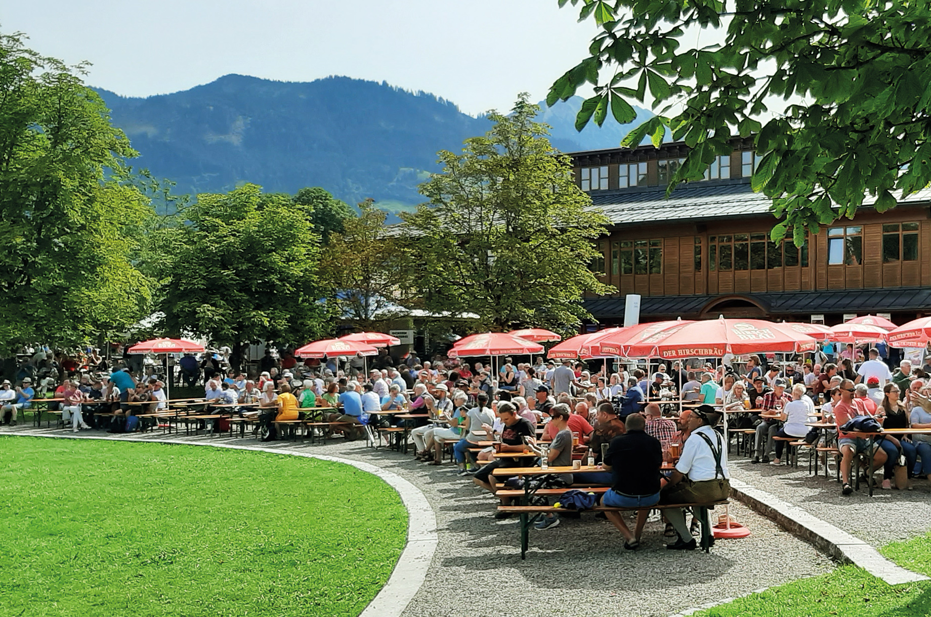 Hotels und Ferienwohnungen im Oberallgäu - Kinder & Familie: Kinderspielplatz - Handwerker- und Käsemarkt in Fischen im Allgäu - Käse- und Handwerkermarkt 2026 in Fischen