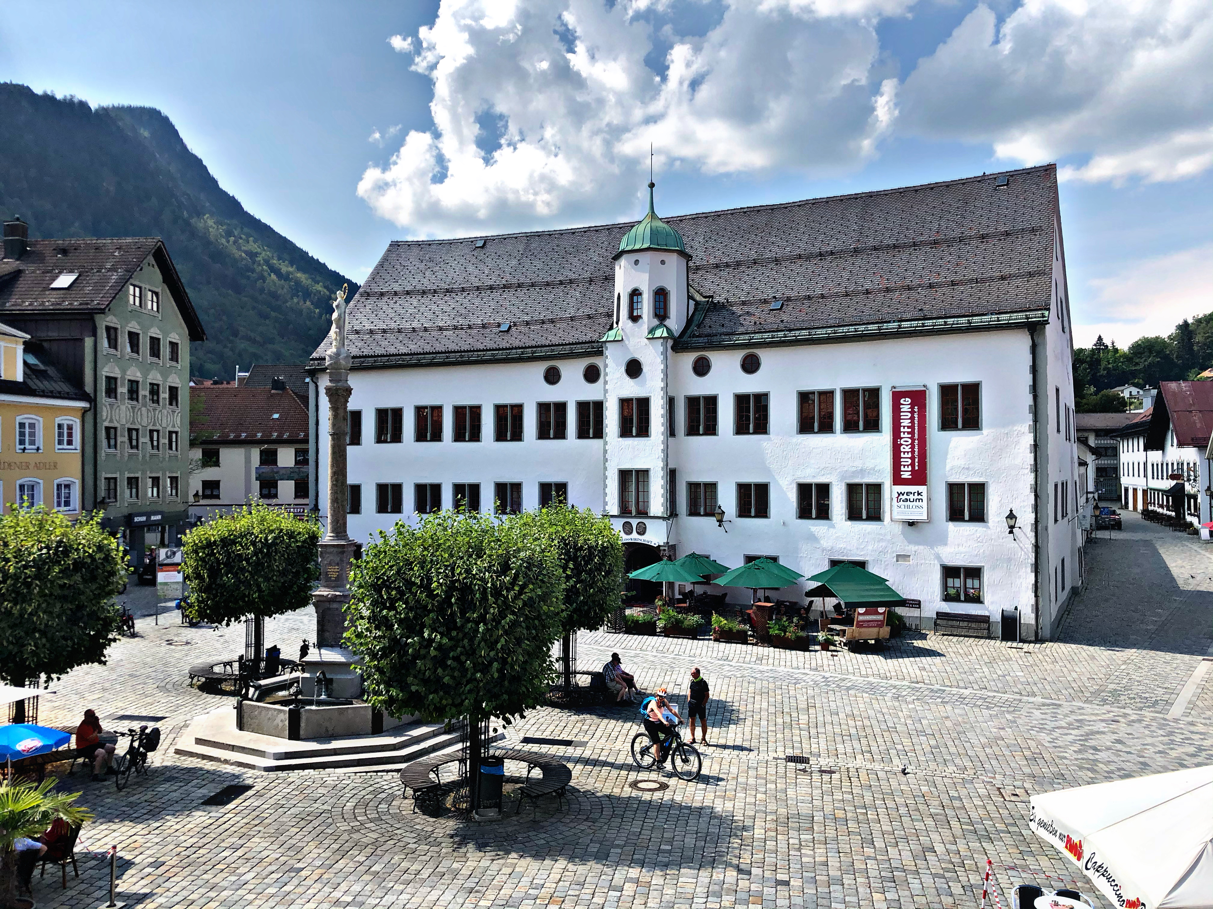 Veranstaltungen im Oberallgäu: Klassik im Schloss Immenstadt präsentiert Kammermusikabend mit Alexander und Andrej Jussow - Kammermusikabend im Schloss Immenstadt