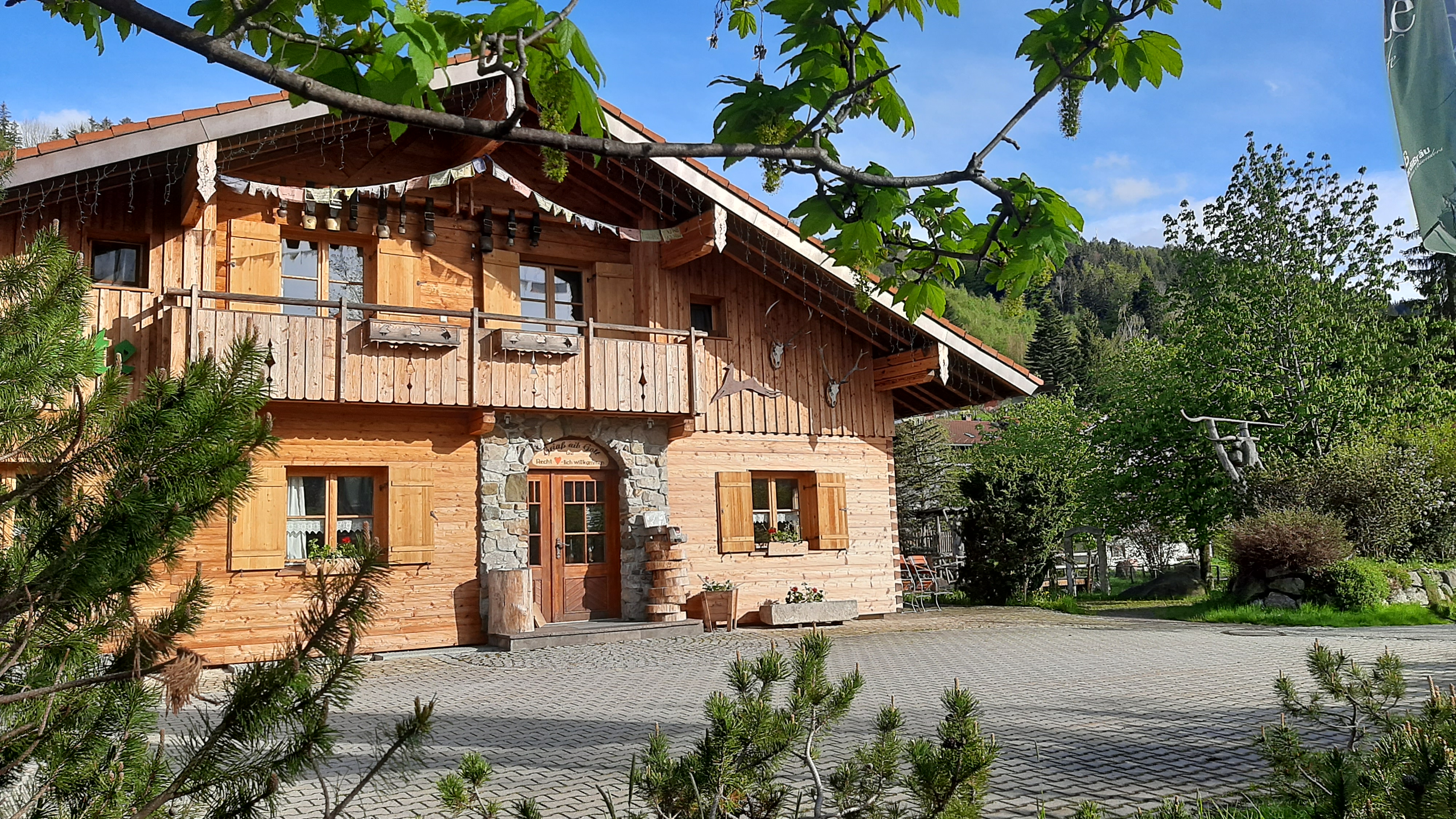 Veranstaltungen im Oberallgäu: Mächlermarkt im Kranzegger Hof - Mächlermarkt im Kranzegger Hof