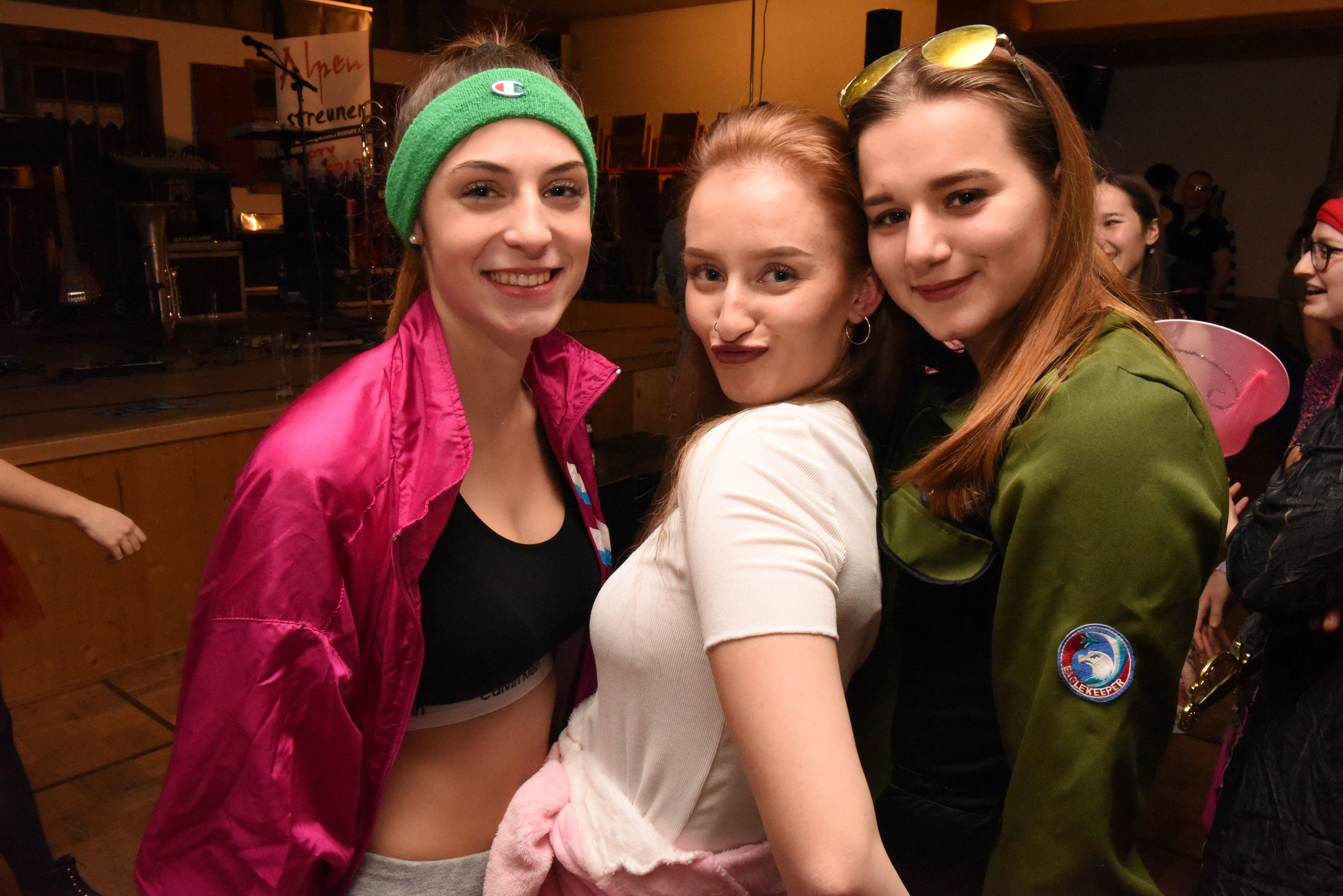 Veranstaltungen im Oberallgäu: Mädeleball - Faschingsball im Mohrenwirt - Mädeleball 2023 - Faschingskult mit den Lamas im Mohrenwirt