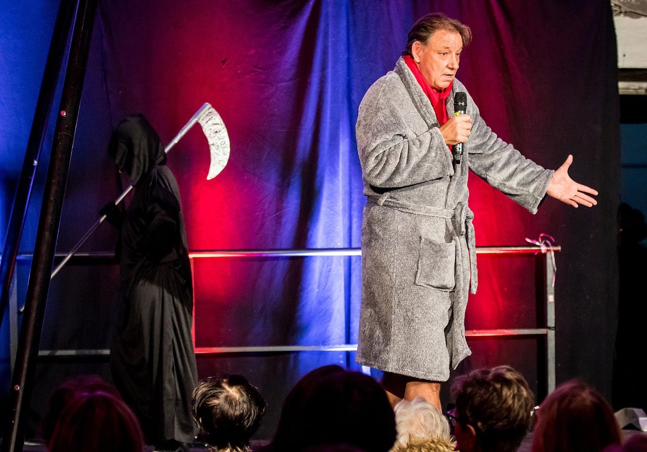 Veranstaltungen im Oberallgäu: Männerschnupfen Reloaded - Comedy-Dinner