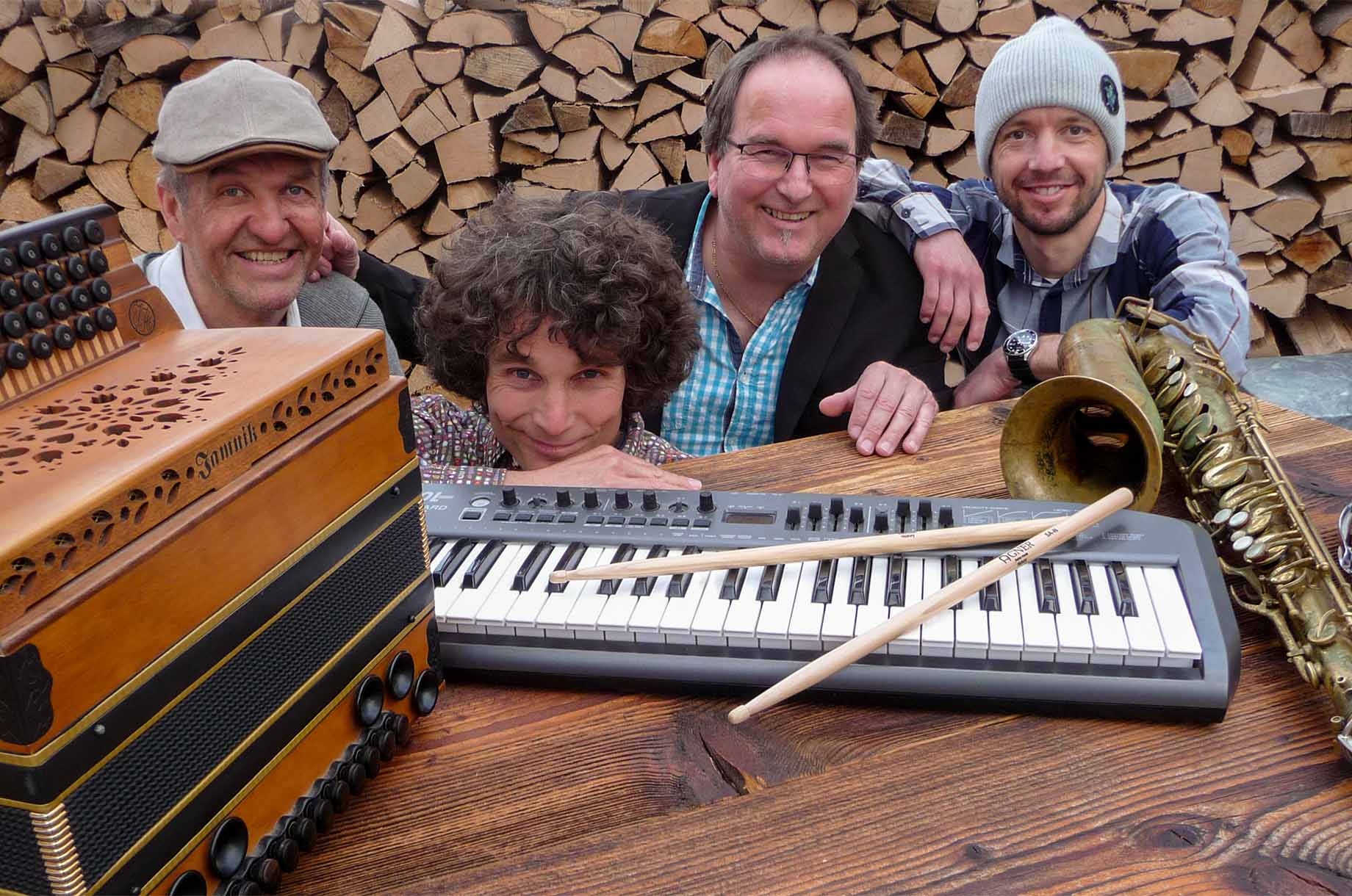 Hotels und Ferienwohnungen im Oberallgäu - Jazzfrühling mit VierBitte auf dem Nebelhorn - Jazz am 1. Mai mit 4Bitte auf dem Nebelhorn