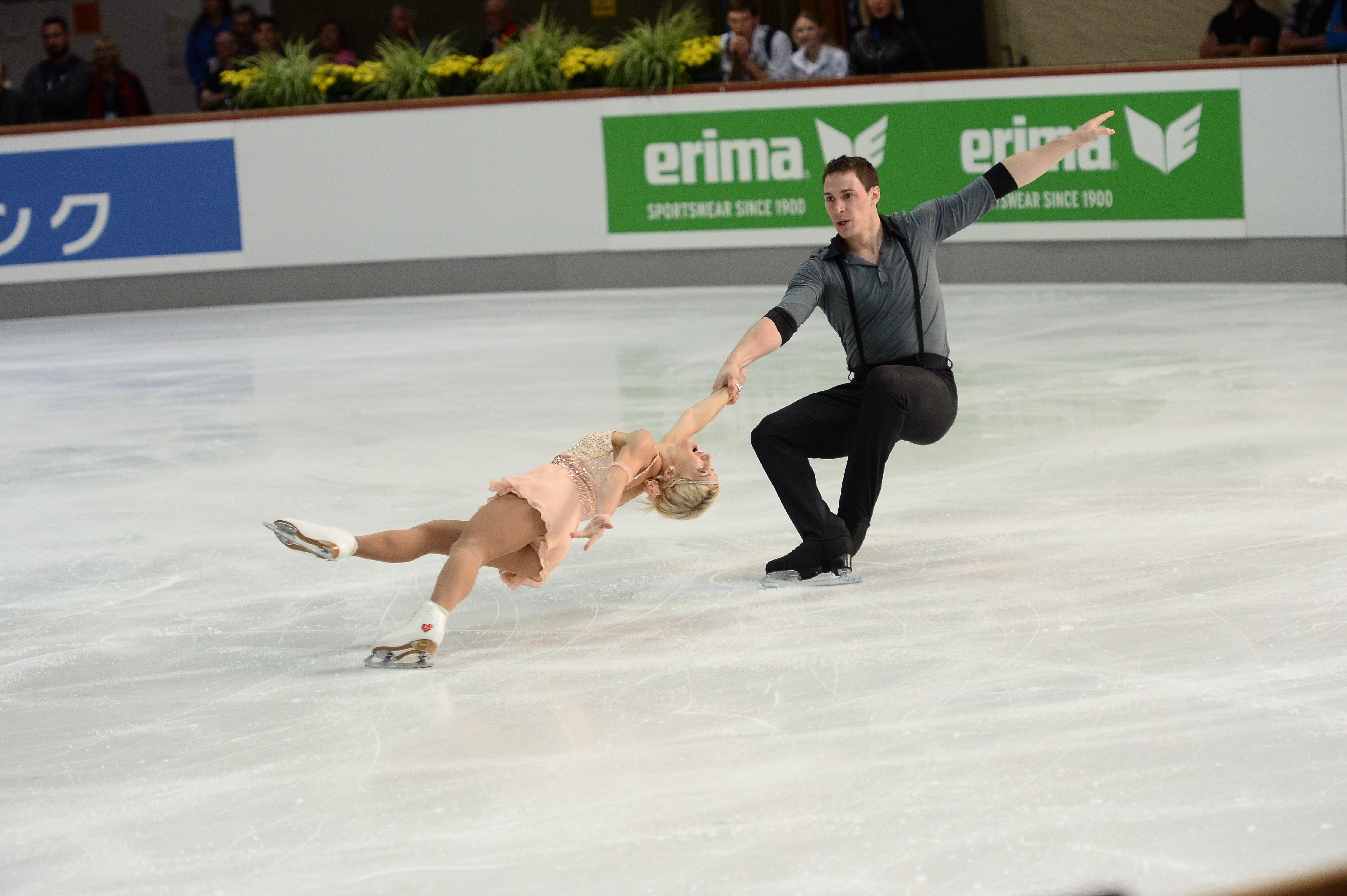 Veranstaltungen im Oberallgäu: Nebelhorn Trophy der Eiskunstlaufelite in Oberstdorf im Allgäu - Nebelhorn Trophy 2026 - Tickets hier sichern