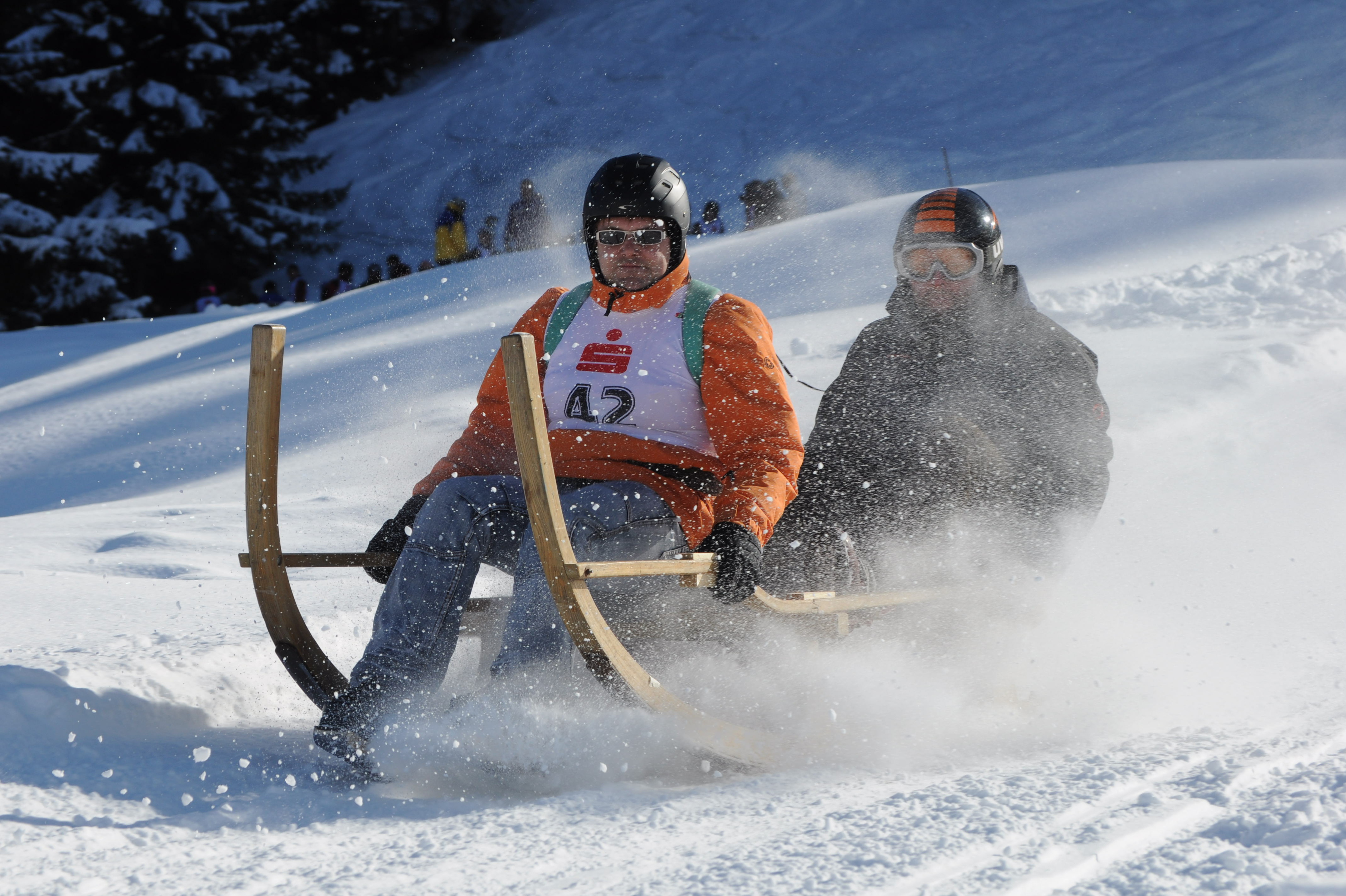Veranstaltungen im Oberallgäu: Ostrachtaler Hornerschlittenrennen in Vorderhindelang - Hornerschlittenrennen 2024 in Vorderhindelang