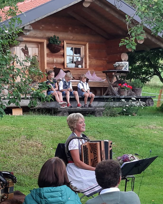 Veranstaltungen im Oberallgäu: Sommerkonzerte "An die Natur" von und mit Andrea Lerpscher