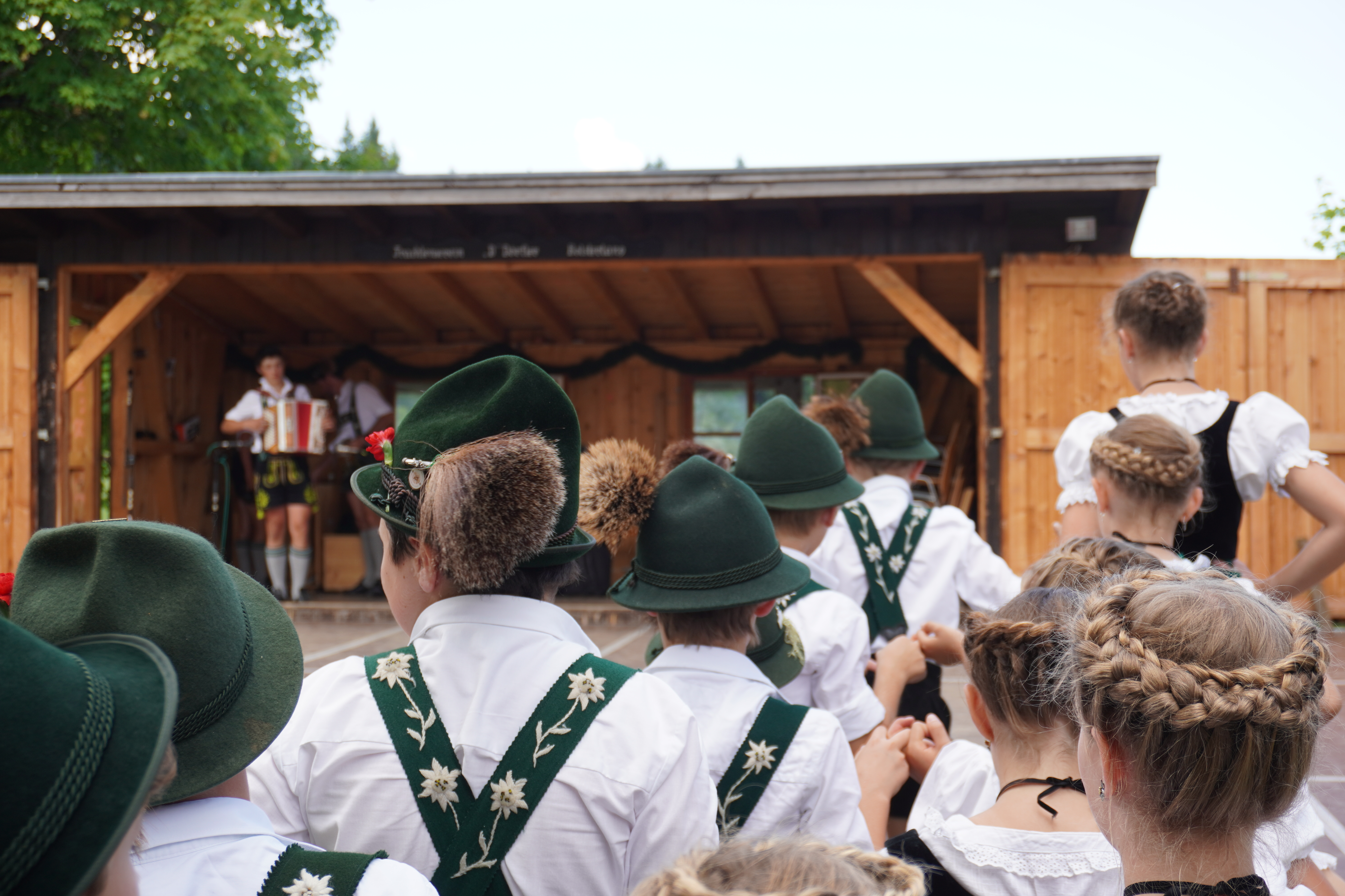 Hotels und Ferienwohnungen im Oberallgäu - Kinder & Familie: Kinderspielplatz - Sommernachtsfest in Bolsterlang im Allgäu - Sommernachtsfest in Bolsterlang im Allgäu