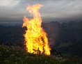 Veranstaltungen im Oberallgäu: Sonnwendfeuer mit Gottesdienst auf dem Walmendingerhorn