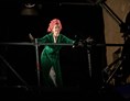 Veranstaltungen im Oberallgäu: Spielort verlegt: "Endlose Aussicht" Schauspiel von Theresia Walser