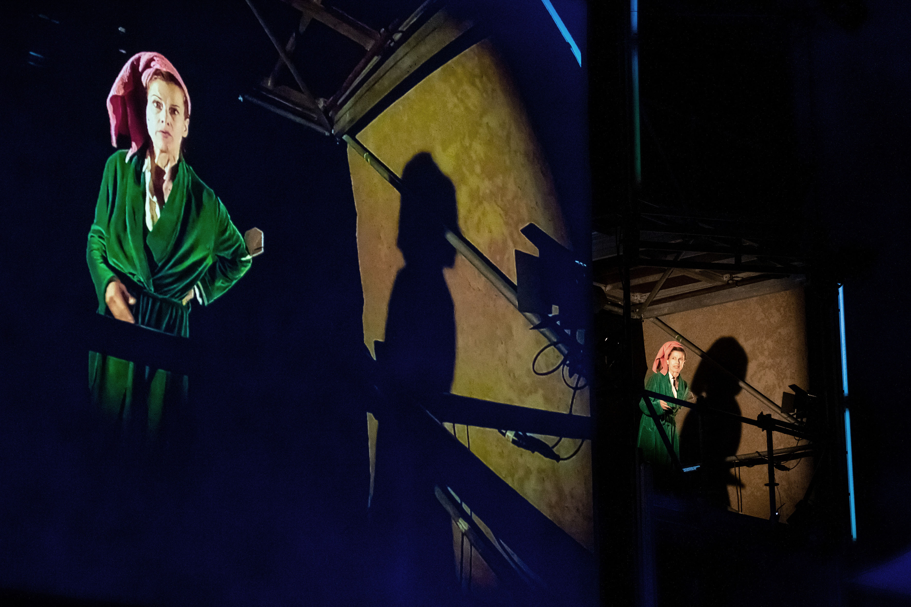 Veranstaltungen im Oberallgäu: Spielort verlegt: "Endlose Aussicht" Schauspiel von Theresia Walser