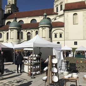 Veranstaltungen im Oberallgäu: Töpfer- und Kunsthandwerkermarkt in Kempten - Töpfer- und Kunsthandwerkermarkt 2023 in Kempten