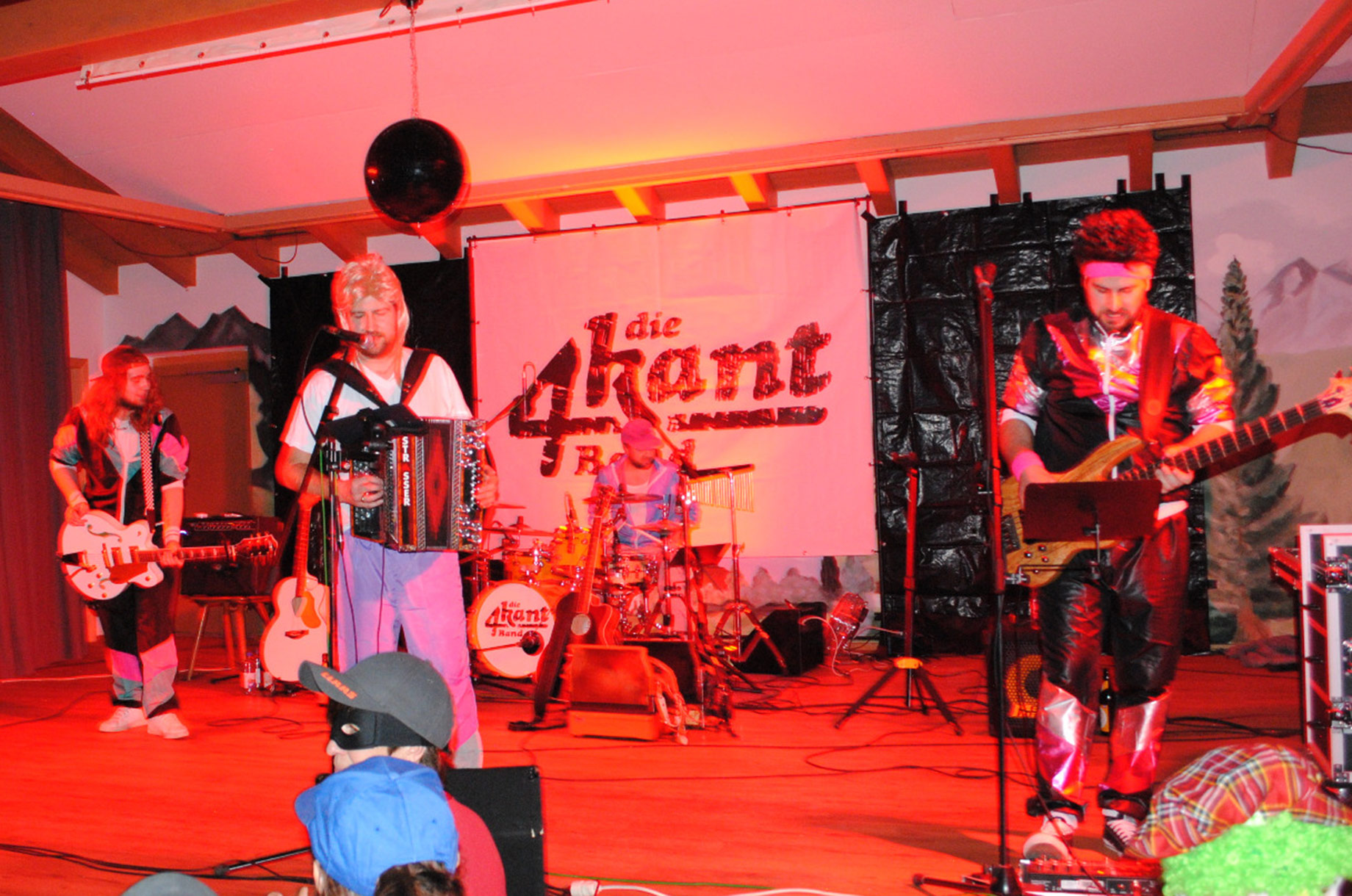 Hotels und Ferienwohnungen im Oberallgäu - Wetter: bei jedem Wetter - Vereineball in Blaichach - TraMuFeMa - Vereineball 2026 in Blaichach