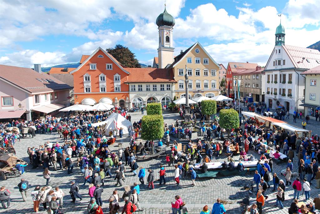 Hotels und Ferienwohnungen im Oberallgäu - Verkaufsoffener Sonntag in Immenstadt - Verkaufsoffener Feiertag am 03.10.2026 in Immenstadt