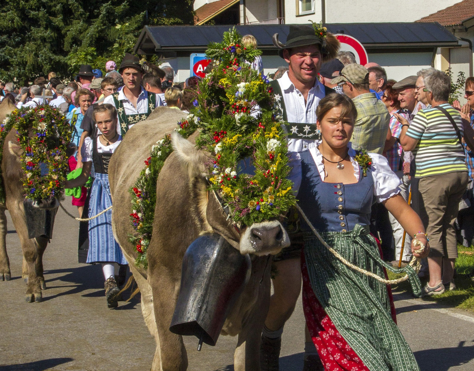 Hotels und Ferienwohnungen im Oberallgäu - Alpabtrieb / Viehscheid in Wertach - Viehscheid in Wertach 2025 mit Krämermarkt