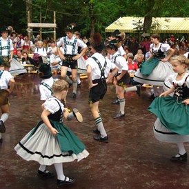 Veranstaltungen im Oberallgäu: Waldfest des Trachtenvereins D'Holzar in Fischen - Waldfest des Trachtenvereins D'Holzar in Fischen