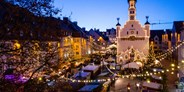 hotels-und-ferienwohnungen-im-oberallgaeu - Parken & Anreise: Anreise mit ÖPNV möglich - Weihnachtsmarkt in Kempten im Allgäu - Weihnachtsmarkt in Kempten im Allgäu 2022