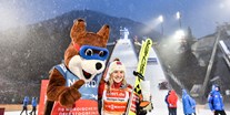 Hotels und Ferienwohnungen im Oberallgäu - Parken & Anreise: Anreise mit ÖPNV möglich - TWO NIGHTS TOUR - FIS Weltcup - Skispringen der Damen in Oberstdorf  - TWO NIGHTS TOUR der Frauen - Skisprung Weltcup