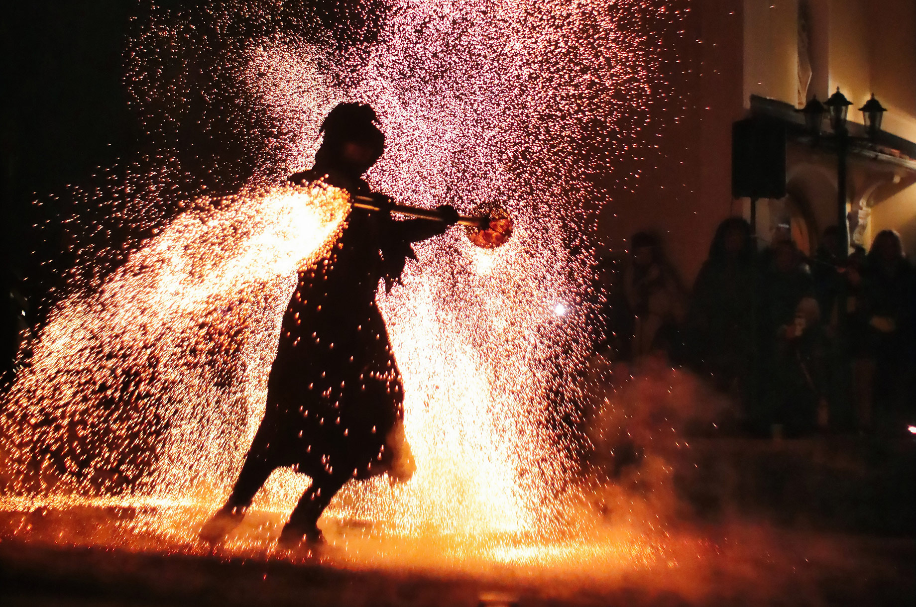 Veranstaltungen im Oberallgäu: Elemental Fire beim Winterzauber in Oberstaufen im Allgäu - Winterzauber in Oberstaufen 2026 / 2027 - SAVE THE DATE!