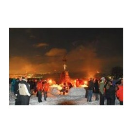 Veranstaltungen im Oberallgäu: Funkenfeuer in Tiefenberg