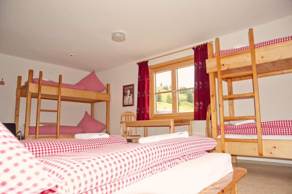 Restaurants im Oberallgäu: Berghütte Grasgehren im Wandergebiet Skigebiet zwischen Obermaiselstein und Balderschwang im Allgäu - Berghütte Grasgehren unterm Riedbergerhorn