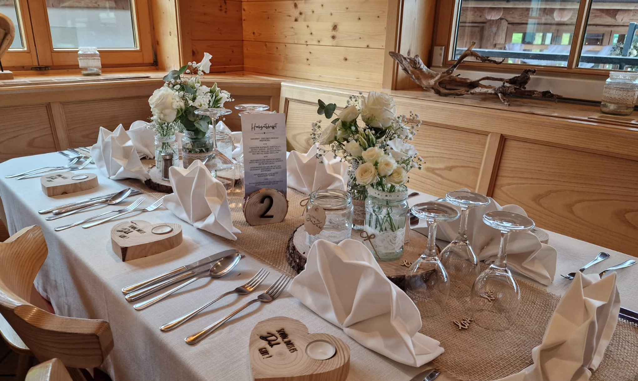 Restaurants im Oberallgäu: Berghütte Grasgehren im Wandergebiet Skigebiet am Riedbergpass - Berghütte Grasgehren unterm Riedbergerhorn