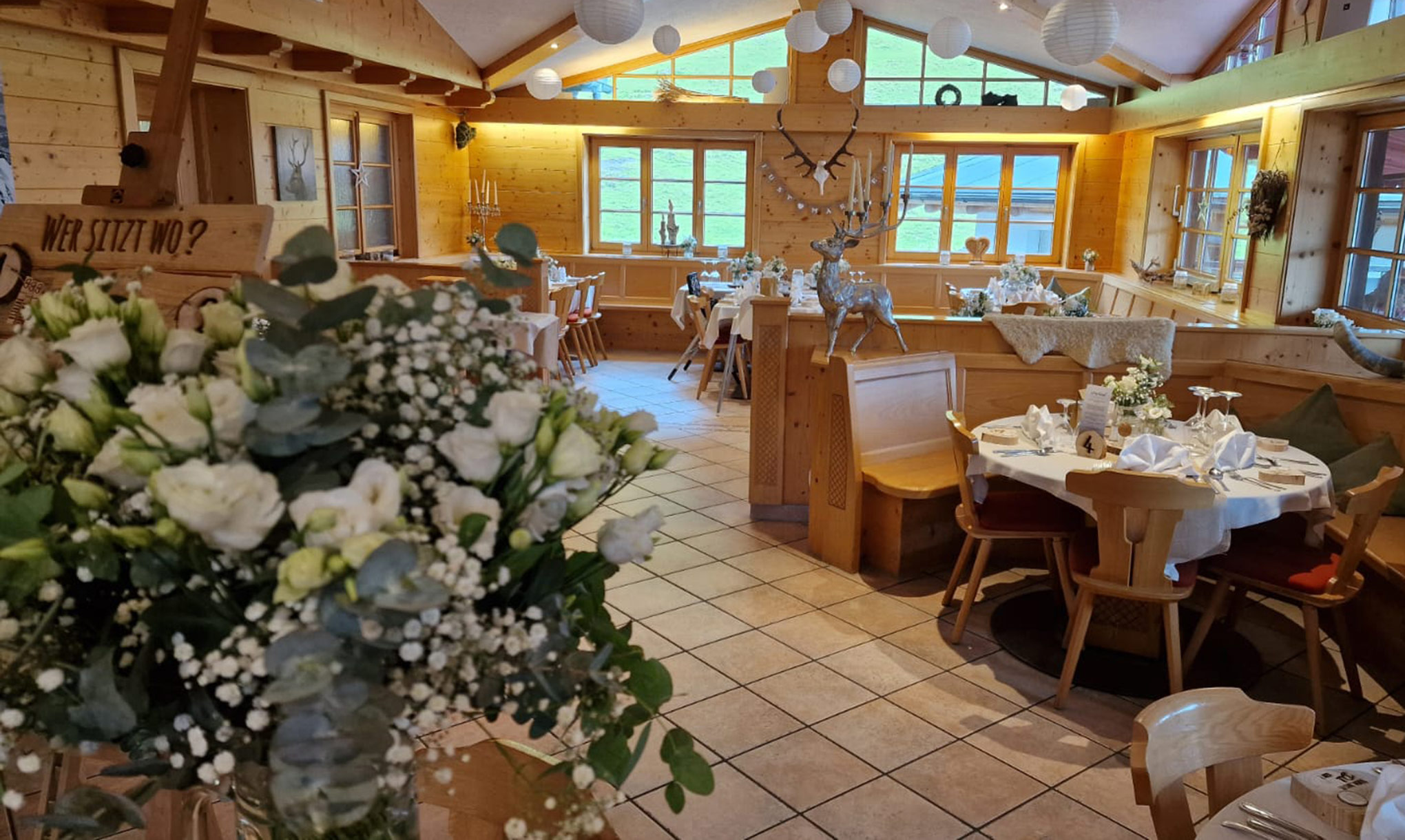 Restaurants im Oberallgäu: Berghütte Grasgehren im Wandergebiet Skigebiet am Riedbergpass - Berghütte Grasgehren unterm Riedbergerhorn