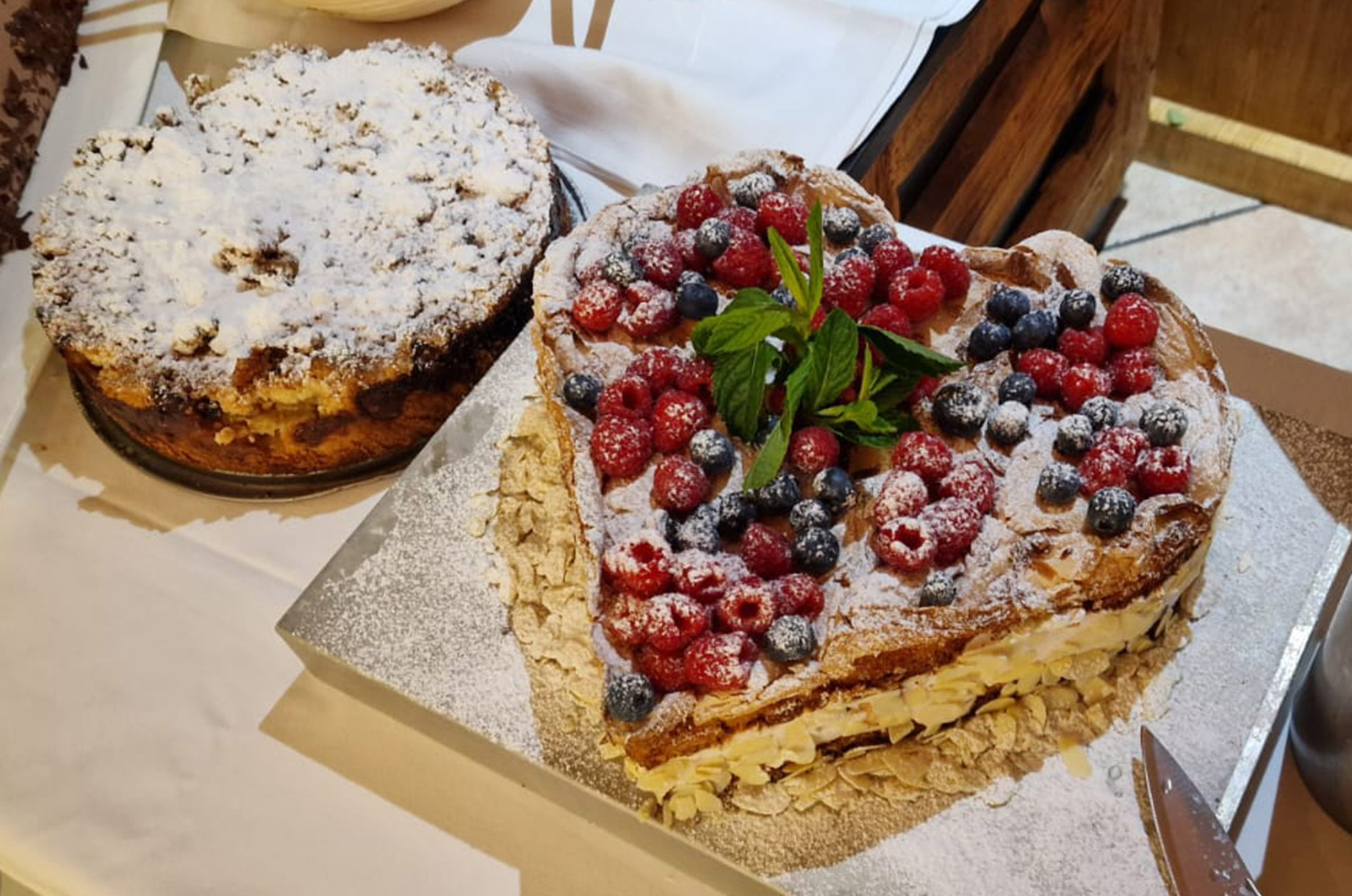 Restaurants im Oberallgäu: Berghütte Grasgehren im Wandergebiet Skigebiet am Riedbergpass - Berghütte Grasgehren unterm Riedbergerhorn