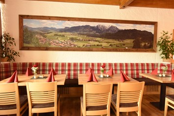 Restaurants im Oberallgäu: Restaurant Allgäuer Stuben in Obermaiselstein - Restaurant Allgäuer Stuben