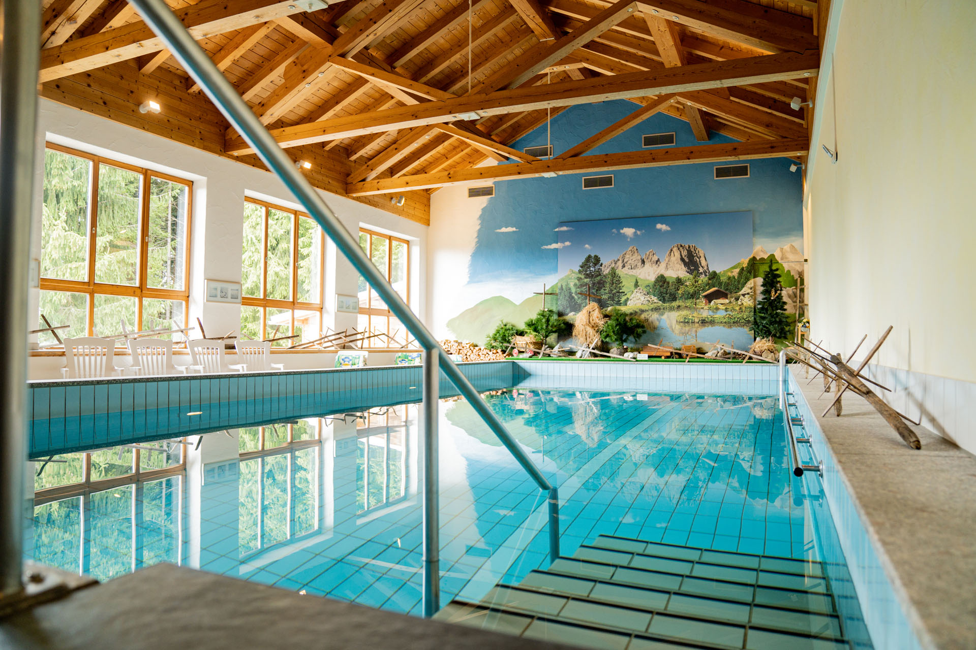 Stellenanzeigen von Leistungsträgern aus dem Oberallgäu: Hotel Sonnenklause - Arbeiten im Oberallgäu - In der Sonnenklause, hoch über dem Illertal, sucht man Dich! 