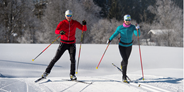 hotels-und-ferienwohnungen-im-oberallgaeu - Arbeitszeit: Teilzeit - Wanted: Skilehrer Alpin (m(w/d) und / oder  Langlauflehrer (m(w/d) - Hast Du Lust auf einen richtig coolen Job?