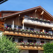 Gastgeber im Oberallgäu: Fewo am Eck - Ferienwohnungen Bad Hindelang - Fewo am Eck - Ferienwohnungen Bad Hindelang