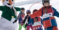 Hotels und Ferienwohnungen im Oberallgäu - Kinder & Familie: Kinderspielplatz - Bayern - MiKas Skischule - Skischulen im Allgäu - MiKas Skischule am Ofterschwanger Horn