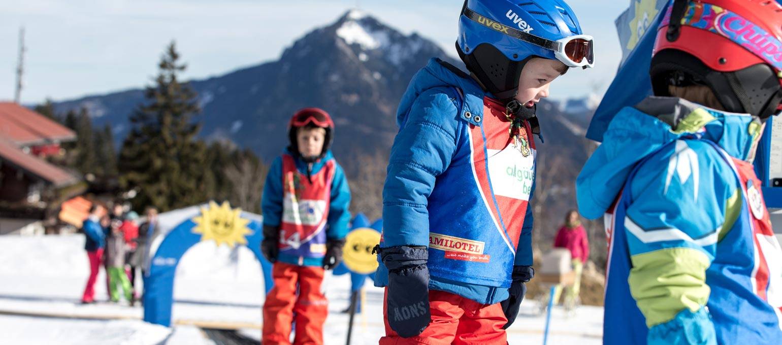 Erlebnisse im Oberallgäu: MiKas Skischule - Skischulen im Allgäu - MiKas Skischule am Ofterschwanger Horn