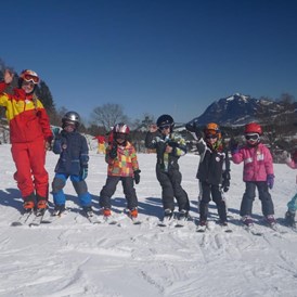Erlebnisse im Oberallgäu: Erste Skischule Bolsterlang - Skischulen im Allgäu - Erste Skischule Bolsterlang