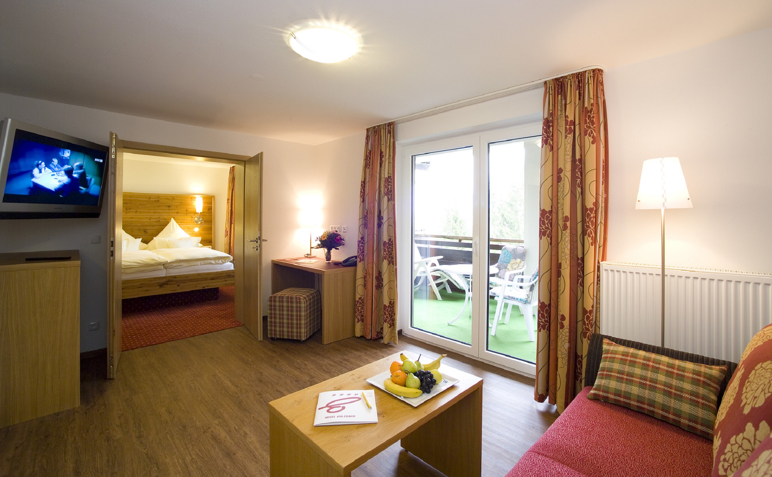 Unterkunft im Allgäu: Alpensuite 40 qm
 - 4****S Hotel Erlebach in Riezlern