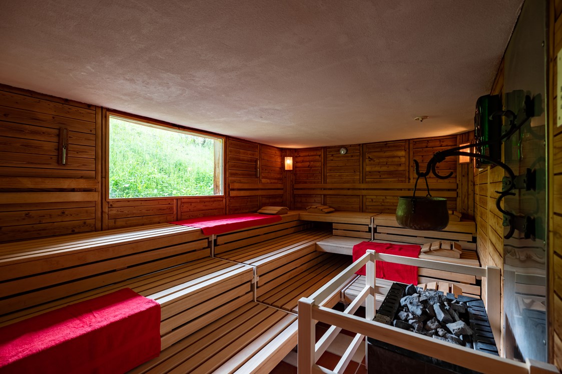Unterkunft im Allgäu: Finnische Sauna - Hotel Erlebach - 4* Wellnesshotel im Kleinwalsertal