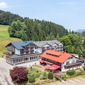 Unterkunft im Allgäu: Hotel Frohsinn im Sommer  - Wohlfühlhotel Frohsinn in Fischen im Allgäu
