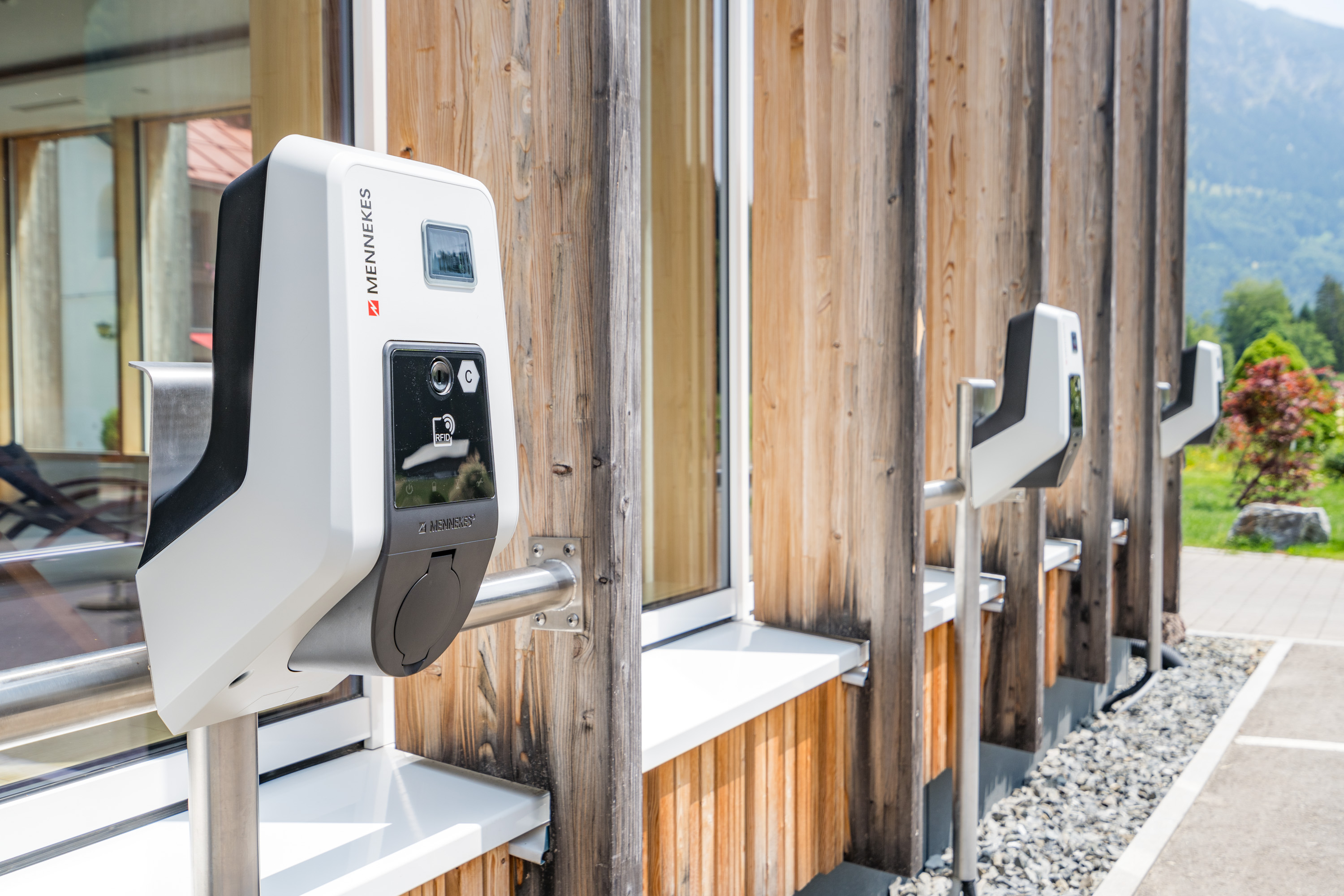 Unterkunft im Allgäu: Wallboxen am Hotel - Wohlfühlhotel Frohsinn in Fischen im Allgäu