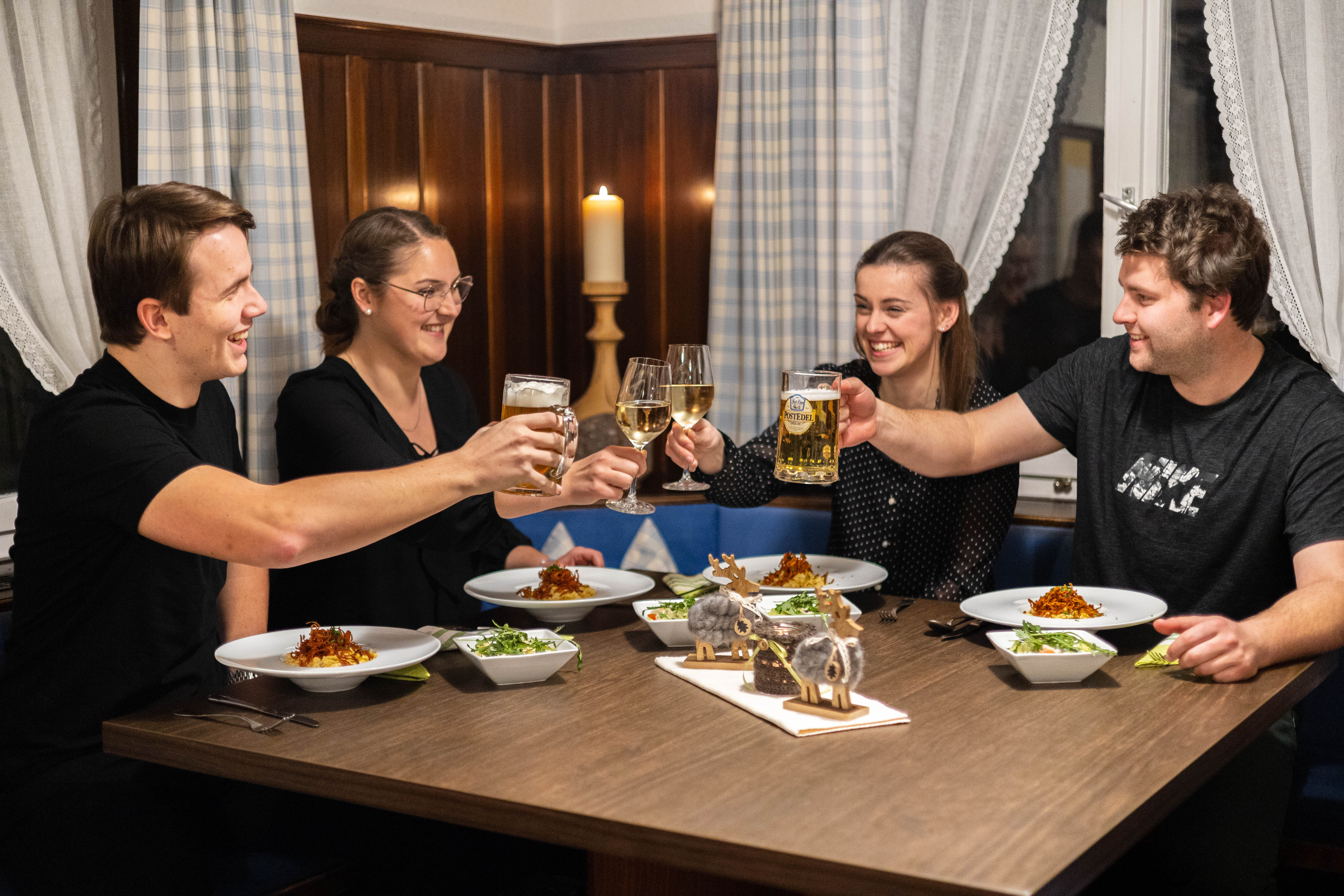 Veranstaltungen im Oberallgäu: Original Allgäuer Kässpätzlepartie im Almhof in Balderschwang - Kässpätzlepartie im Almhof in Balderschwang 